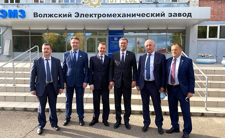 Константин Косачев в ходе рабочей поездки в регион посетил ключевые промышленные предприятия города Волжска