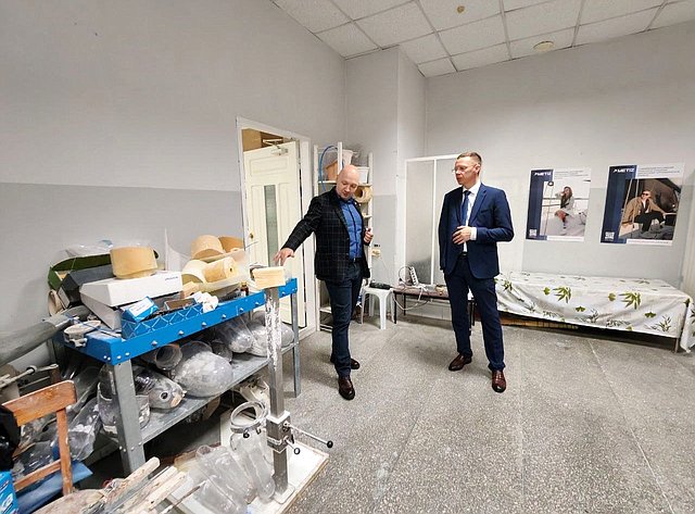Виталий Назаренко посетил Владикавказский филиал Московского протезно-ортопедического предприятия