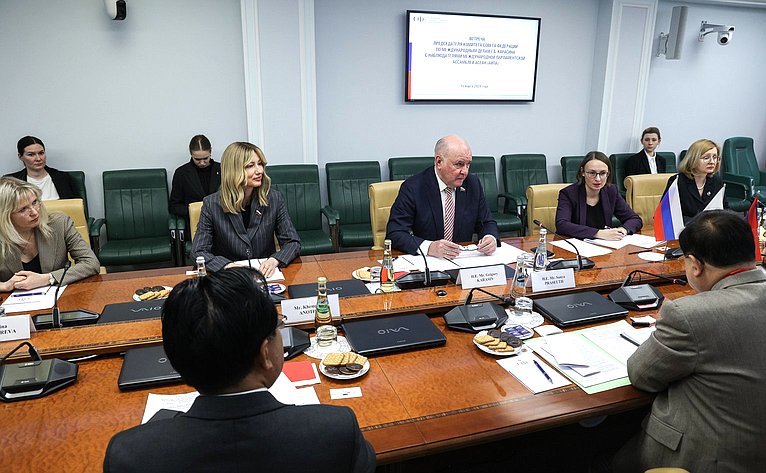Встреча председателя Комитета Совета Федерации по международным делам Григория Карасина с наблюдателями от Международной парламентской ассамблеи АСЕАН (АИПА)