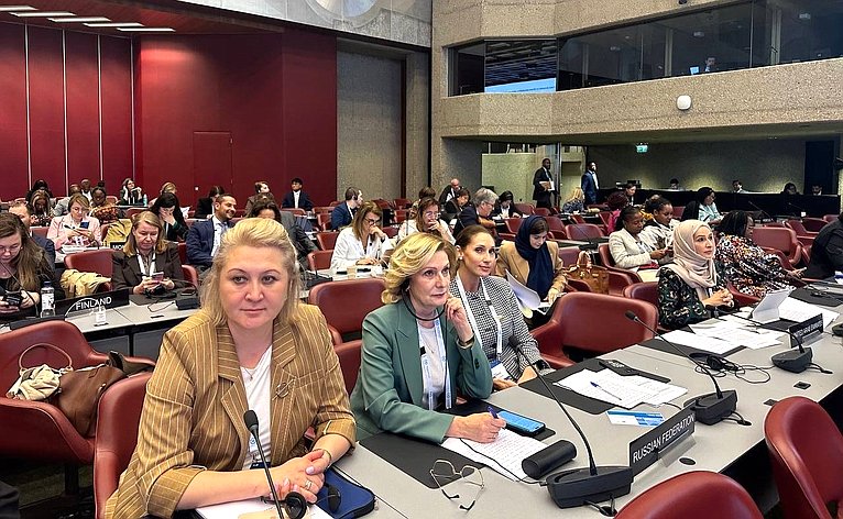 Сенаторы приняли участие в Форуме женщин-парламентариев МПС