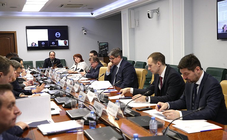 Круглый стол Комитета СФ по экономической политике на тему «Энергетическая безопасность Дальнего Востока и Арктики»