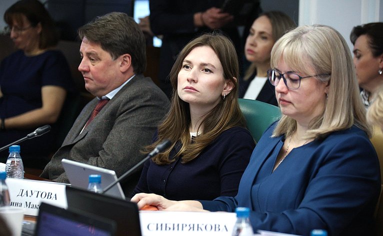 Расширенное заседание Комитета СФ по социальной политике (в рамках Дней Волгоградской области в Совете Федерации)