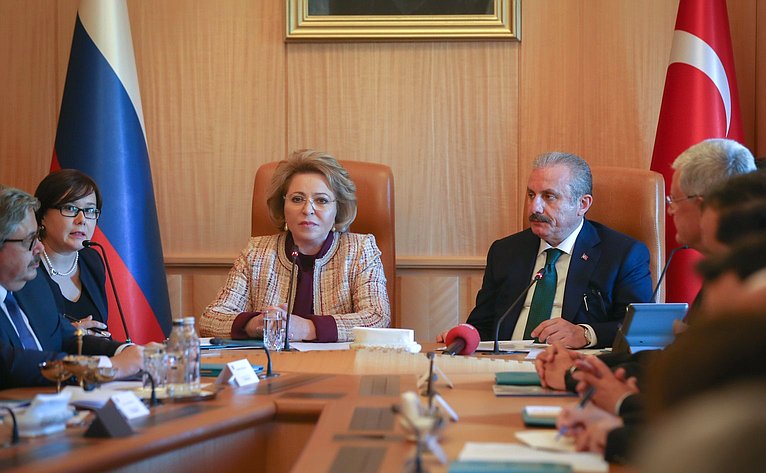 Встреча Председателя Совета Федерации В. Матвиенко с Председателем Великого Национального Собрания Турции М. Шентопом