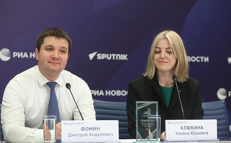 В пресс-центре МИА «Россия сегодня» член Комитета СФ по аграрно-продовольственной политике и природопользованию Ольга Епифанова приняла участие в пресс-конференции, посвященной результатам Всероссийского конкурса молодых управленцев «Лидеры села»