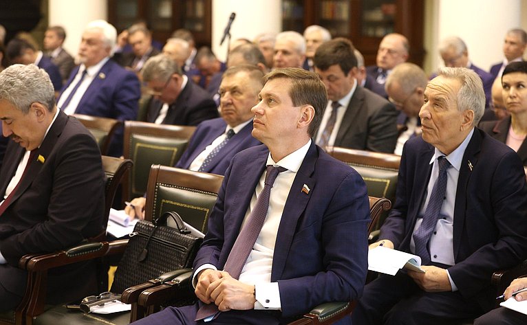 Заседание Совета законодателей Российской Федерации при Федеральном Собрании РФ