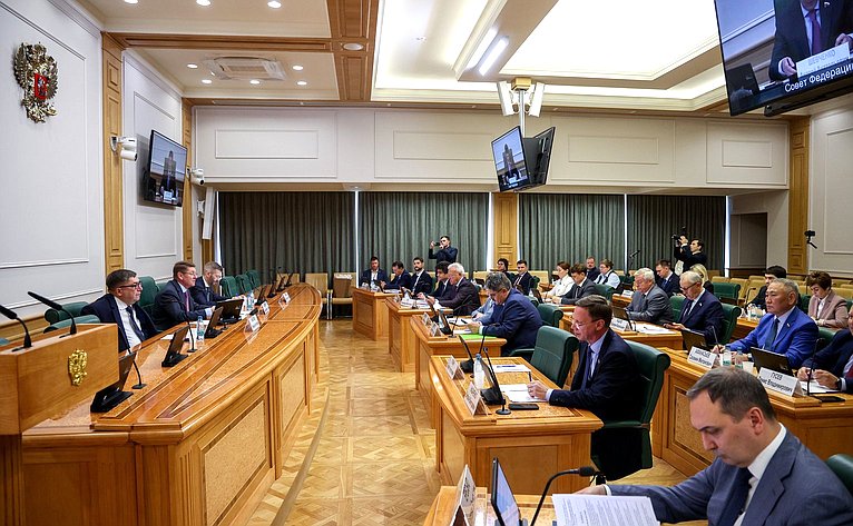 Расширенное заседание Комитета СФ по федеративному устройству, региональной политике, местному самоуправлению и делам Севера (в рамках Дней Чукотского автономного округа в Совете Федерации)