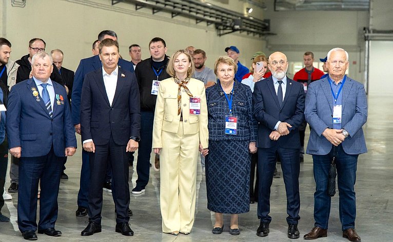 Игорь Зубарев принял участие в церемонии открытия нового завода по производству кормов для ценных пород рыб