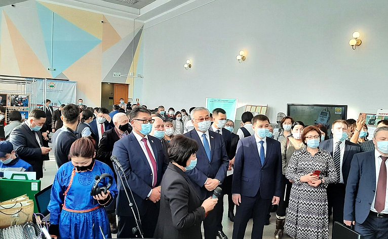 Баир Жамсуев в ходе региональной недели принял участие в совещании Администрации Агинского Бурятского округа Забайкальского края