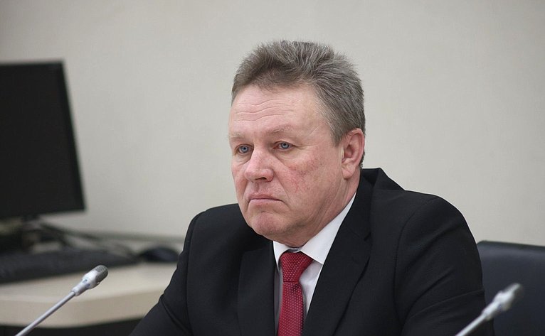 Губернатор региона Олег Кувшинников