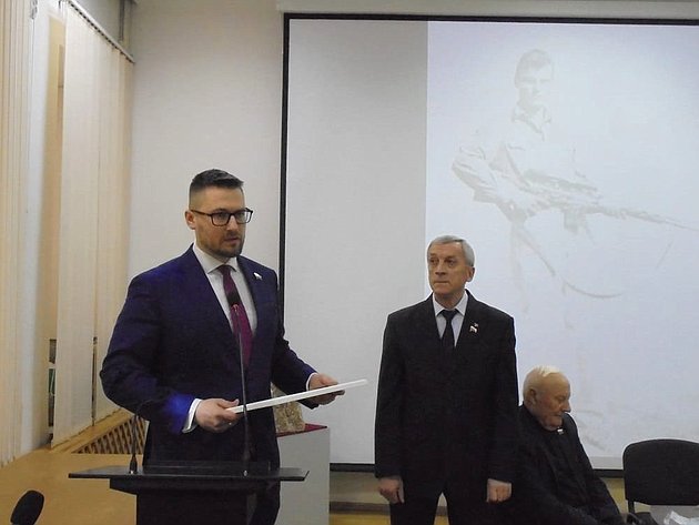 Руслан Смашнёв провел встречу с представителями Смоленского городского Совета ветеранов (пенсионеров) войны, труда, Вооружённых Сил и правоохранительных органов