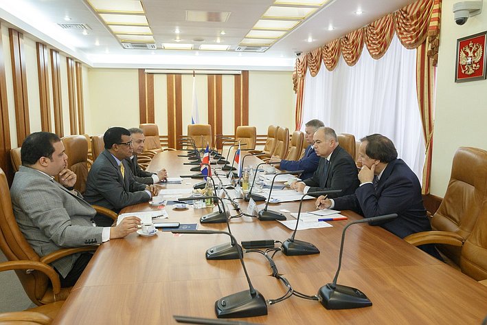 Встреча заместителя Председателя Совета Федерации Ильяса Умаханова с Чрезвычайным и Полномочным Послом Доминиканской Республики в РФ Хорхе Луисом Пересом Альварадо