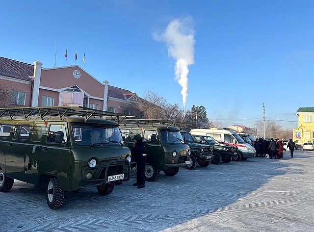 Баир Жамсуев в рамках региональной недели посетил Могойтуйский район