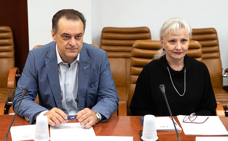 Рабочая встреча Риммы Галушиной с ректором Урбинского университета имени Карло Бо