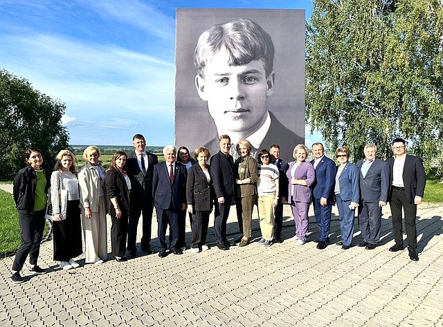 Круглый стол Комитета СФ по науке, образованию и культуре совместно с Комитетом СФ по федеративному устройству, региональной политике, МСУ и делам Севера «О совершенствовании законодательства Российской Федерации об охране объектов культурного наследия»