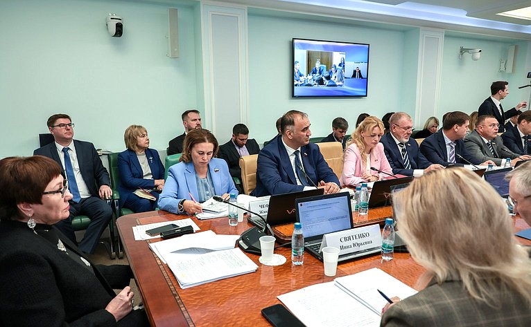 Расширенное заседание Комитета СФ по социальной политике (в рамках Дней Чукотского автономного округа в Совете Федерации)