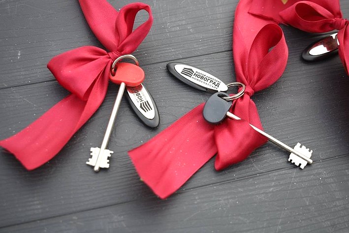 Жителям Новоспасского района вручены ключи от квартир в новых домах