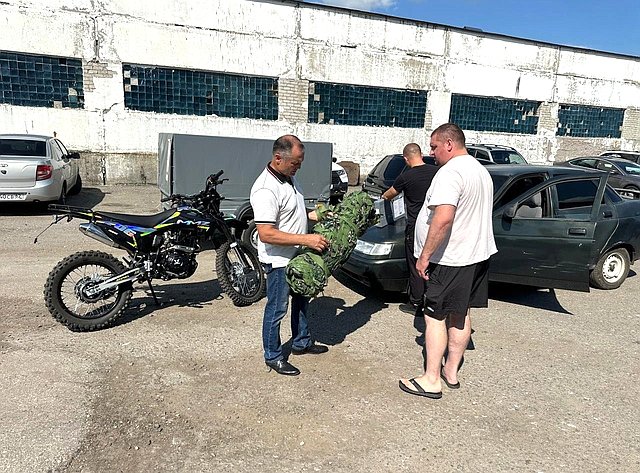 Игорь Мурог поддержал отправку груза бойцам СВО из Рязанской области