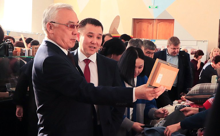 Баир Жамсуев в ходе работы в регионе принял участие в окружном итоговом совещании «Отчет администрации Агинского Бурятского округа об итогах работы за 2022 год и задачах на 2023 год»