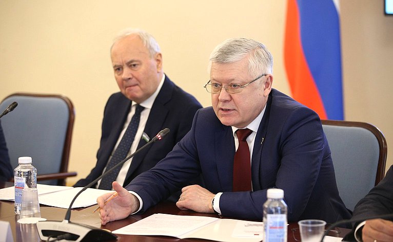 Заседание Комиссии Совета законодателей Российской Федерации по вопросам законодательного обеспечения национальной безопасности и противодействию коррупции