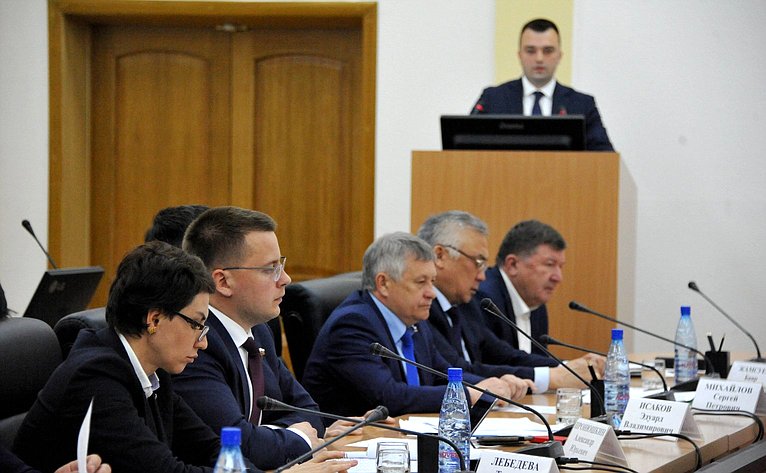 Заседание Временной комиссии СФ по совершенствованию правового регулирования в сфере государственного контроля (надзора) и муниципального контроля в РФ
