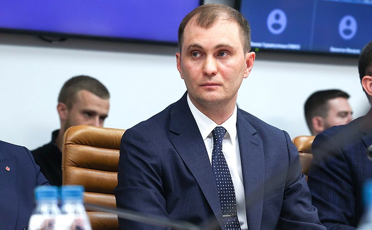 Совещание Комитета СФ по Регламенту и организации парламентской деятельности «Социализация солдат и офицеров Специальной военной операции в мирной жизни: ИТ-и технологические решения»