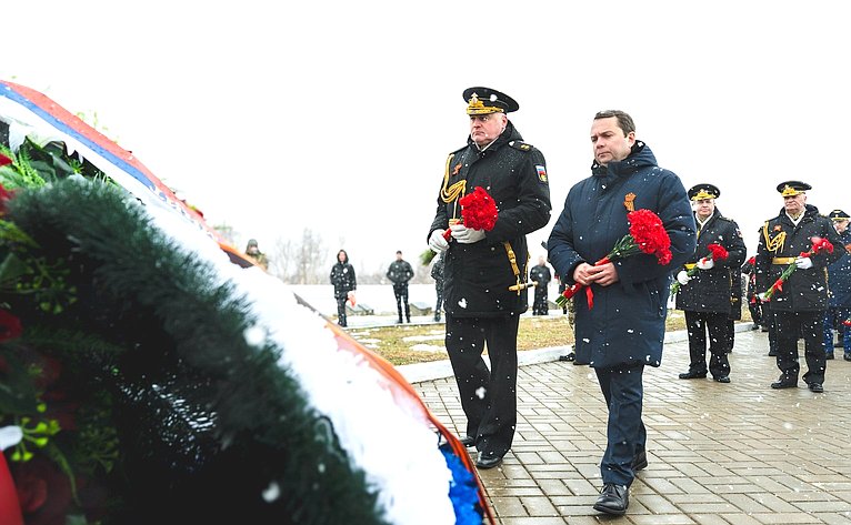 Татьяна Сахарова и Елена Дягилева в рамках региональной недели приняли участие в мероприятиях, приуроченных к 80-й годовщине Великой Победы