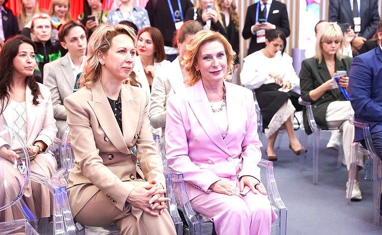 В рамках Форума социальных инноваций регионов наградили лауреатов премии «Социальные лидеры России»