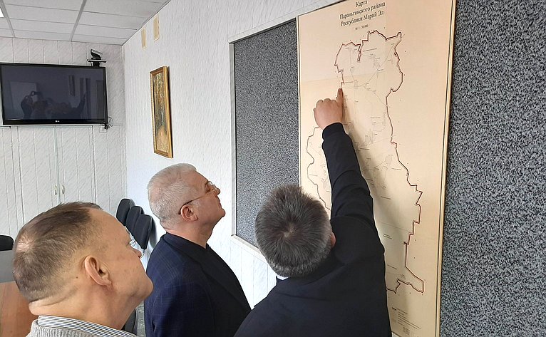 Сенатор Сергей Мартынов побывал в Параньгинском районе Марий Эл