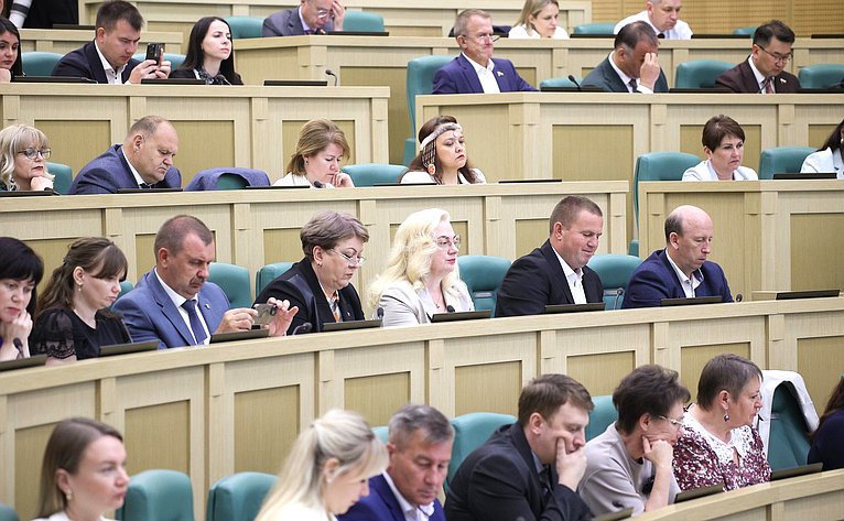 Пленарное заседание Второго Форума тружеников села