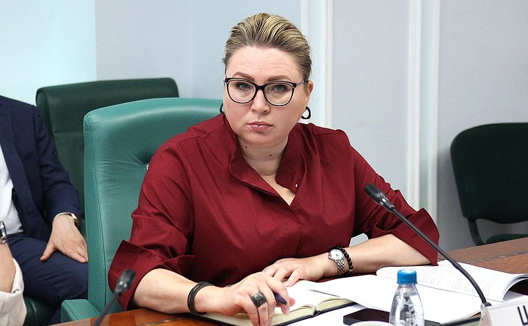 Елена Шумилова