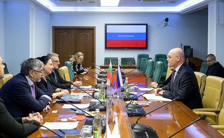 В. Круглый провел встречу с делегацией Болгарии, посвященную развитию партнерских отношений по вопросам санаторно-курортного лечения
