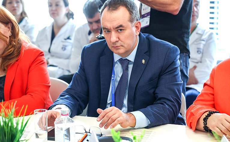 Дискуссионная площадка «Стратегическое планирование онкологической помощи». VI Форум социальных инноваций регионов