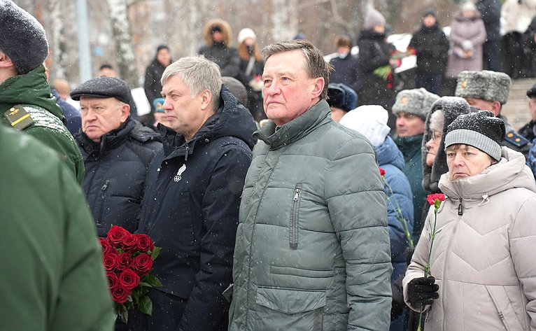 Сергей Рябухин принял участие в мероприятиях, посвящённых памяти россиян, исполнявших служебный долг за пределами Отечества