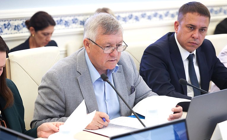 Сергей Михайлов
