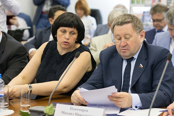 Сенаторы в ТПП Афанасова, Пономарев