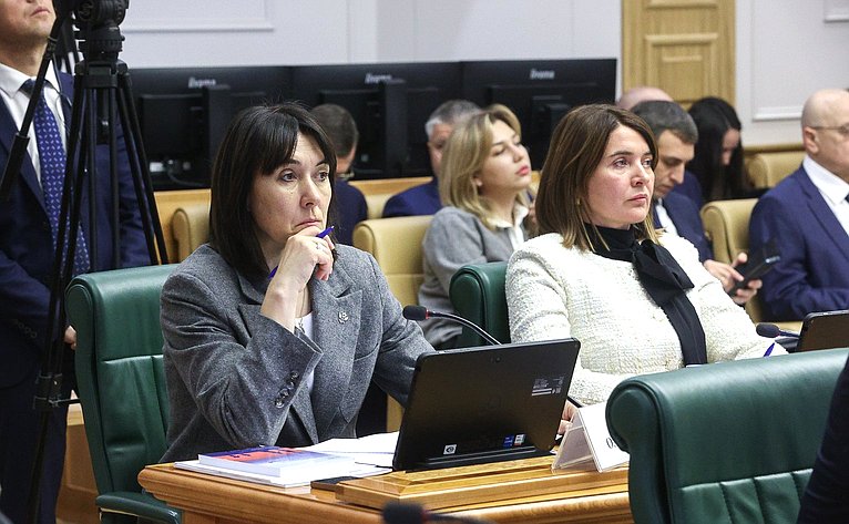 Парламентские слушания Комитета СФ по социальной политике