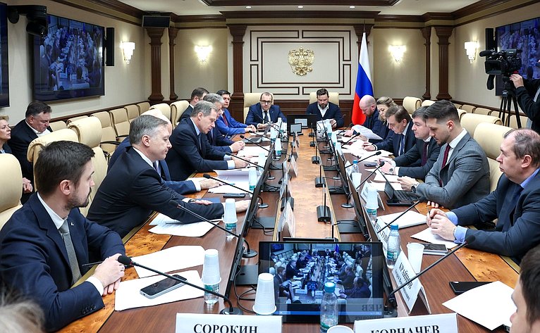 Круглый стол Комитета Совета Федерации по экономической политике «Локализация производства автомобилей в Российской Федерации: проблемы и пути решения»