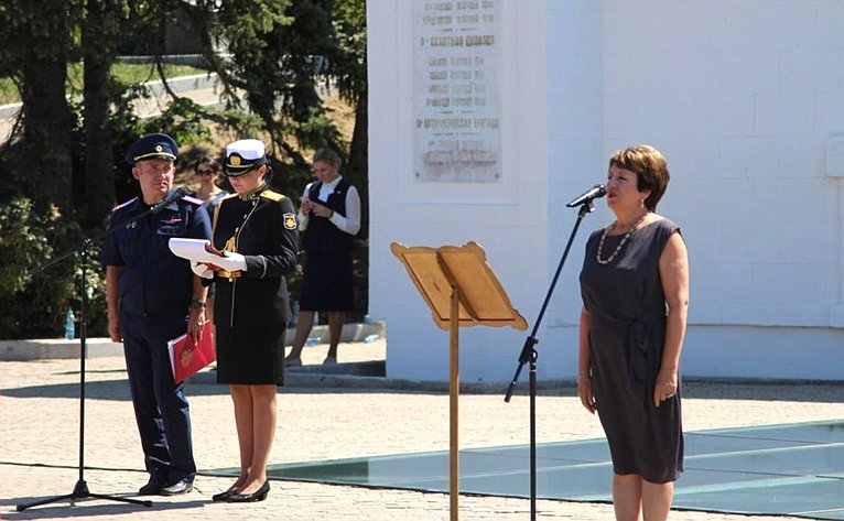 Екатерина Алтабаева в День знаний приняла участие в открытии Севастопольского кадетского корпуса