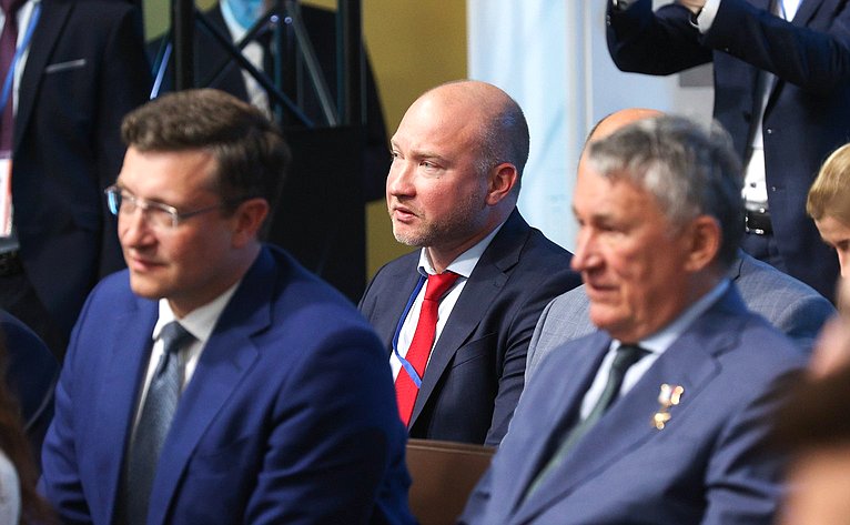 Встреча Председателя СФ Валентины Матвиенко и Председателя Совета Республики Национального собрания Республики Беларусь Натальи Кочановой с представителями молодежи России и Беларуси