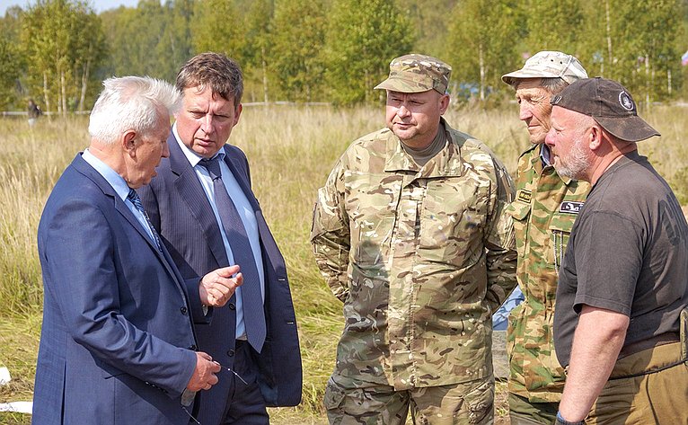 Андрей Епишин посетил экспедиционный лагерь «Ржев. Калининский фронт — 2018»