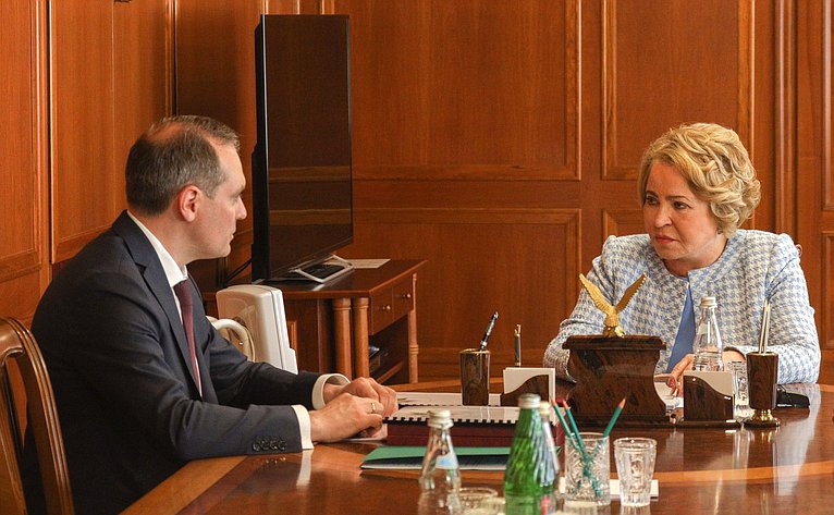 Встреча Валентины Матвиенко с врио главы Республики Мордовия Артемом Здуновым