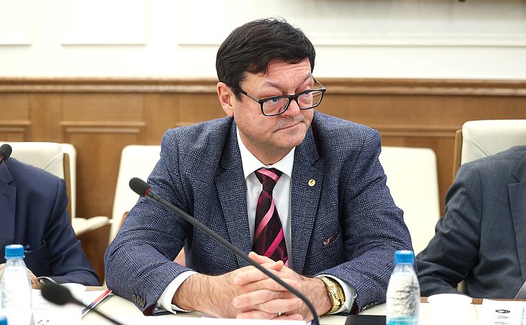 Совещание Комитета Совета Федерации по аграрно-продовольственной политике и природопользованию «О законодательном обеспечении развития производства кваса в Российской Федерации»