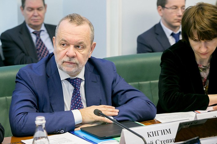 Расширенное заседание Комитета Совета Федерации по социальной политике с участием представителей государственной власти Оренбургской области