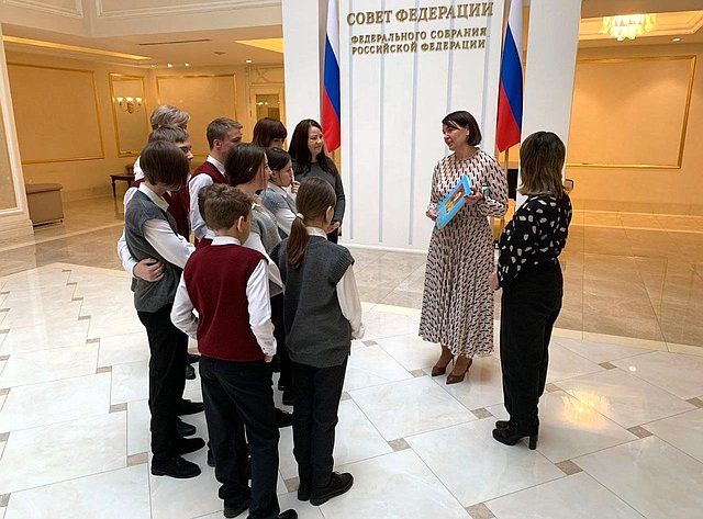 Юлия Лазуткина организовала поездку в Москву для воспитанников и педагогов детского дома Пензенской области