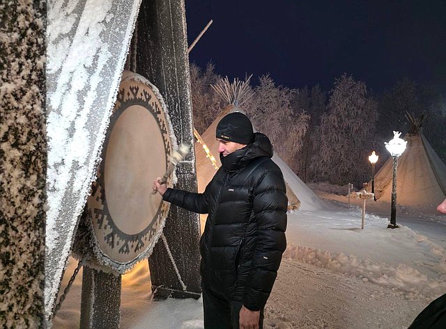 Владимир Пушкарев посетил Природно-этнографический комплекс в поселке Горнокнязевск на Ямале