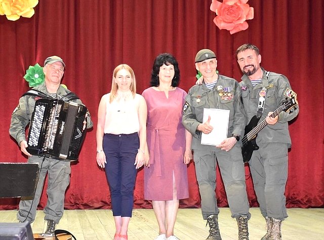 В Смоленской области состоялся очередной концерт в рамках патриотического проекта сенатора РФ Ирины Кожановой