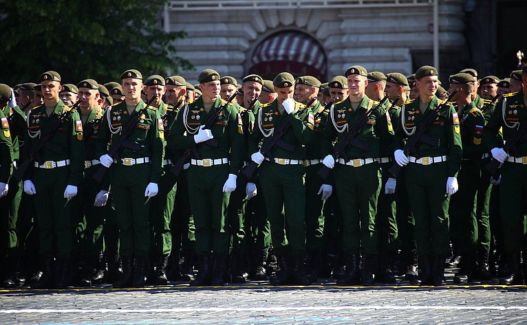 Военный парад в ознаменование 75-й годовщины Победы в Великой Отечественной войне