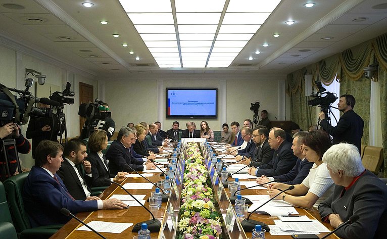 Заседание Комитета общественной поддержки жителей Юго-Востока Украины, 2018