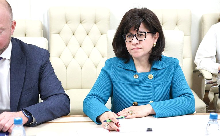 Заместитель Председателя СФ Юрий Воробьев провел совещание по подготовке и проведению российско — белорусского патриотического проекта «Непокорённые»