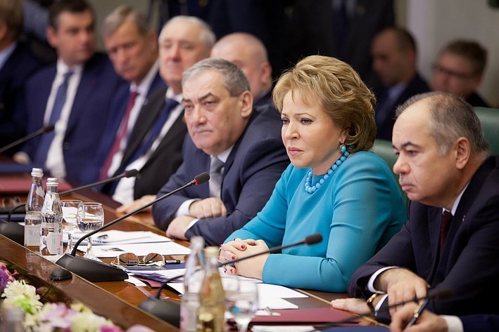 Встреча в Совете Федерации В. Матвиенко с делегацией Верховного Совета Автономной Республики Крым 8